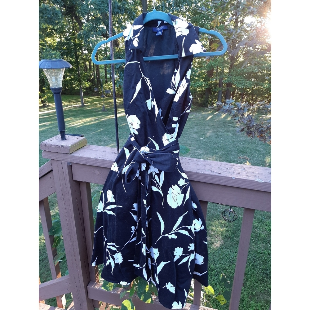 Chaps floral black & white wrap dress